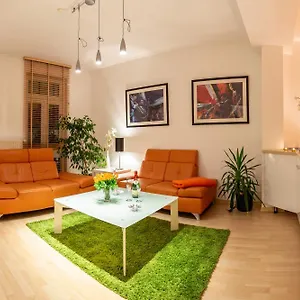 https://apt-gemtliches-kleines.dresdenhotels.net